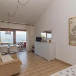 Apartment Trilocale Vista Mare E Giardino A Palau