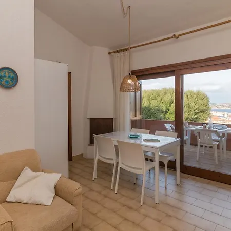 Trilocale Vista Mare E Giardino A Apartment