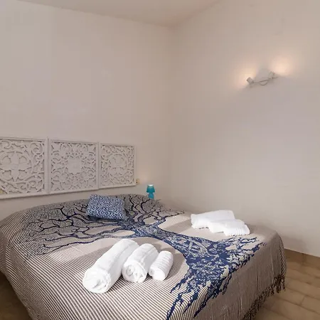 Appartement Trilocale Vista Mare E Giardino A Palau