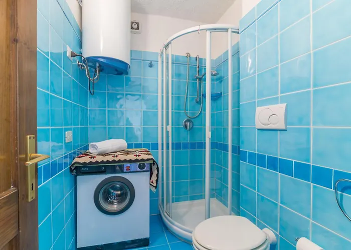 アパート Trilocale Vista Mare E Giardino A パラーウ