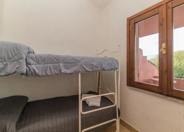 Trilocale Vista Mare E Giardino A アパート パラーウ